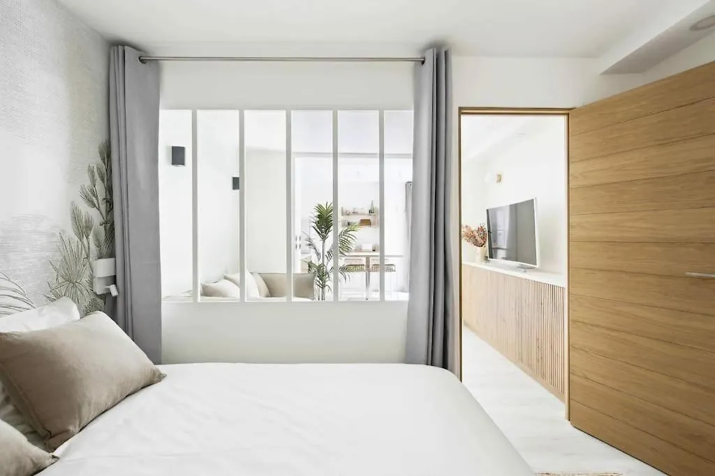 Mykeypers - Cosy & Design Parisian Flat 4P - Batignolles Apartment
